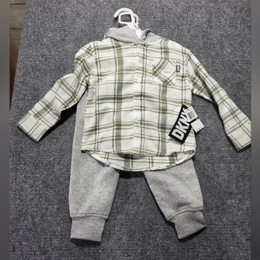 DKNY 2 Piece Toddler Set 2T Plaid Shirt Gray Jogger‎ Pants NWT